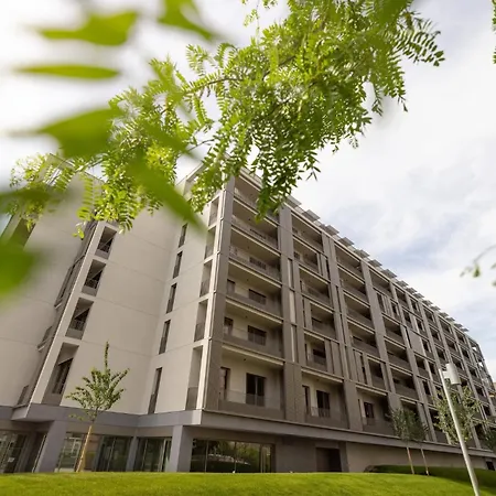 Апартаменты Cloud 9 Pri Myte Elegance - Brand New With Free Parking