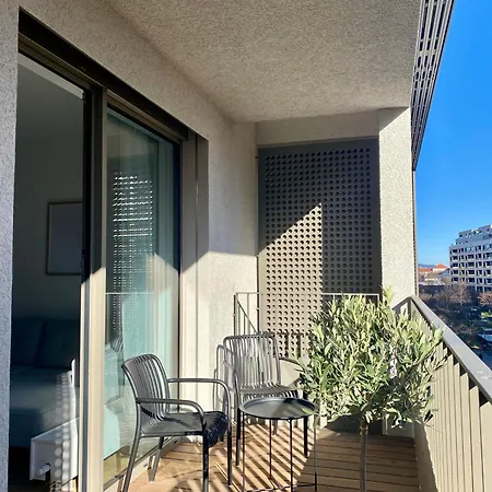 Cloud 9 Pri Myte Elegance - Brand New With Free Parking Bratislava